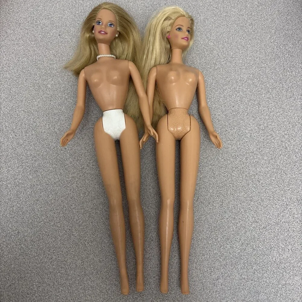 Lot of 8 Vintage Mixed Styles Mattel Barbie, 1966 Body Mold, Twist Waist, Nude
